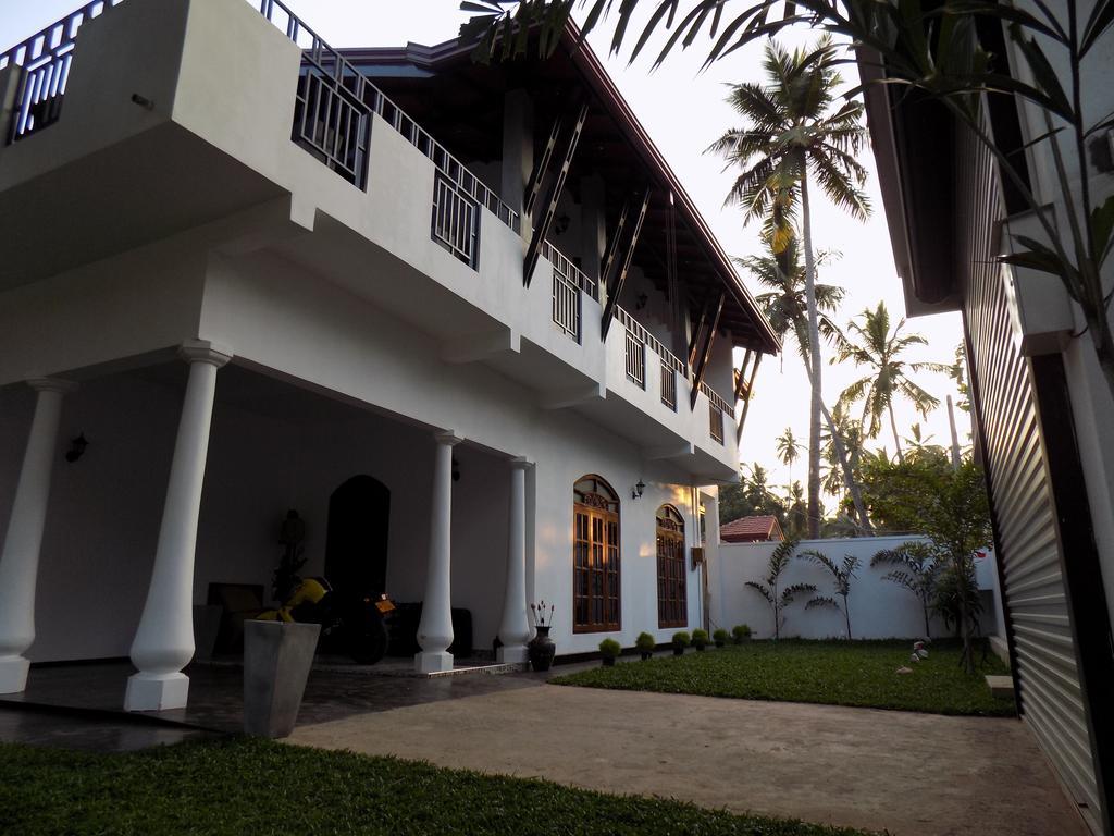 Prosperity Villa Negombo Exterior foto